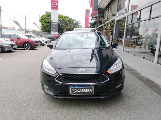 FORD FOCUS 2.0 SE 16V FLEX 4P POWERSHIFT